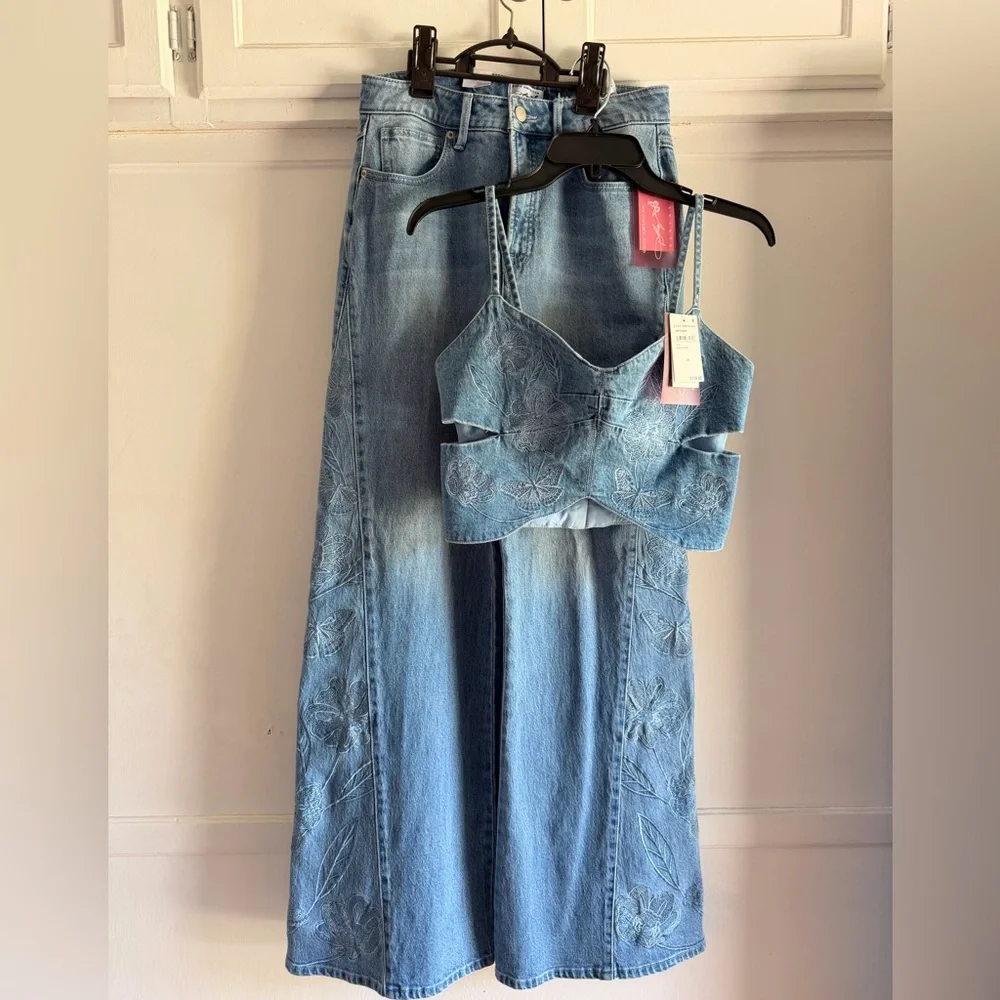 Good American brand new matching set.